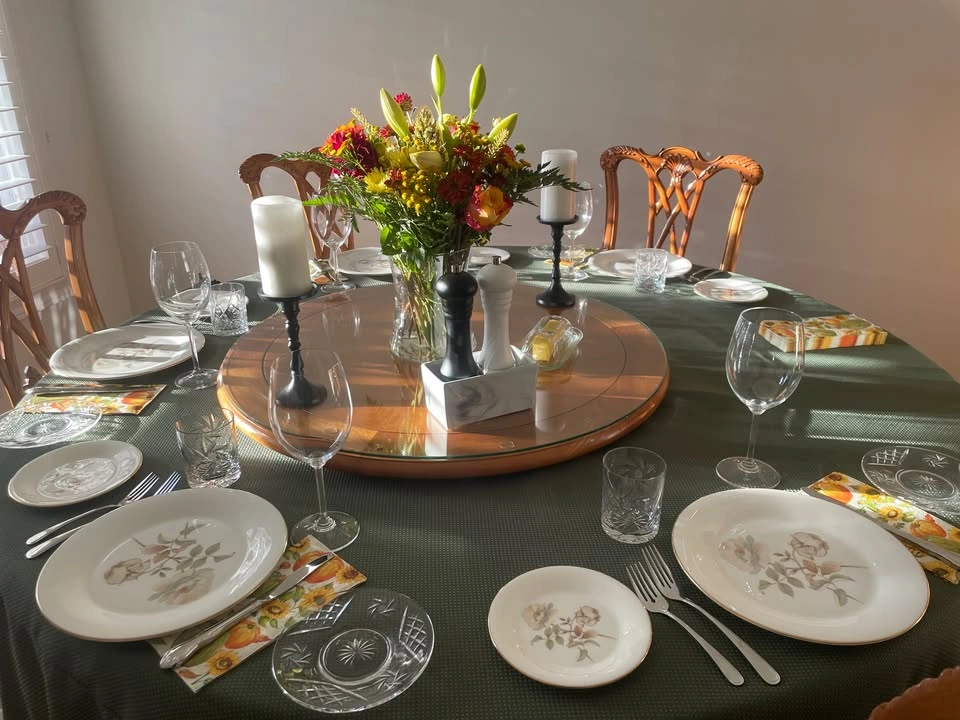 Magnificent Round Dining Table with Lazy Susan - photo 2
