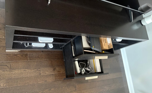 tv stand - photo 3