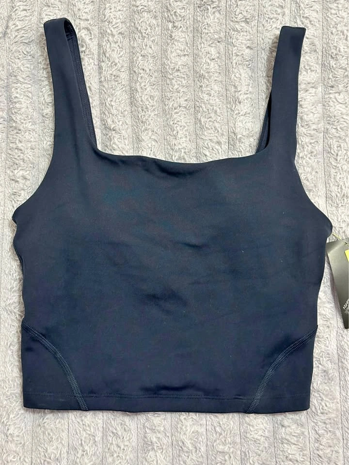All in Motion Black Athletic Crop Top — Women’s Size S — New wit