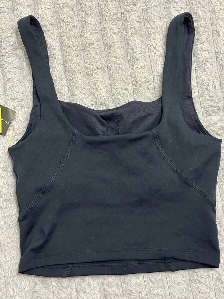 All in Motion Black Athletic Crop Top — Women’s Size S — New wit - photo 4