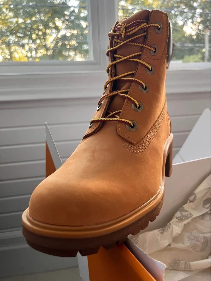 🍁Timberland Waterproof Boot – Women’s Size 8 – BNIB 🍁 - photo 2