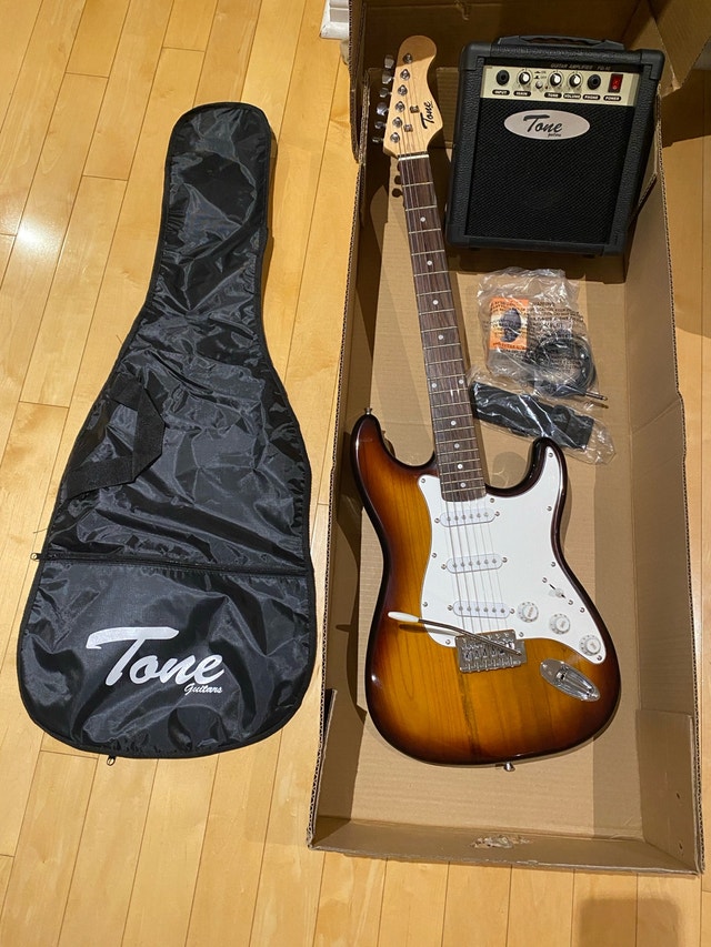TONE Strat-Style Electric Guitar package