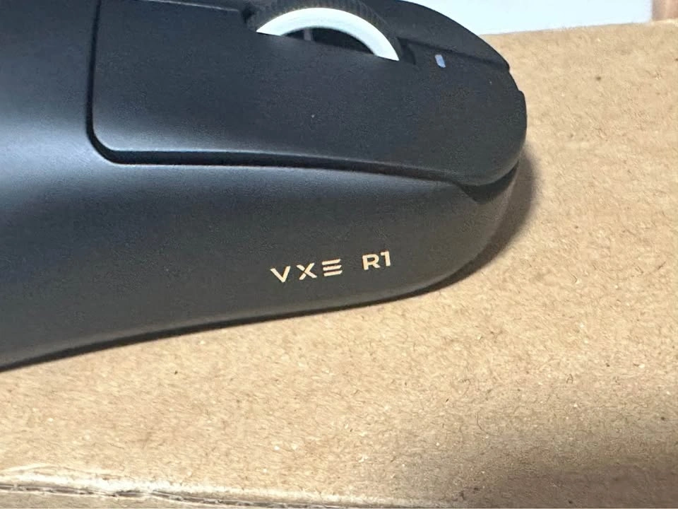 VXE R1 Pro Wireless Gaming Mouse — Ultra Lightweight 48g - photo 2