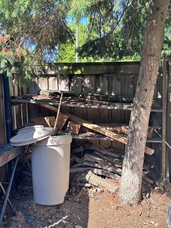 Free wood pieces and steel rack