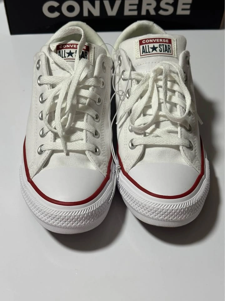 Converse Chuck Taylor All Star Low Top — White — Women’s 9 - photo 2