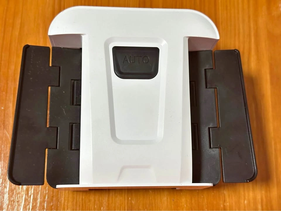 Automatic Card Shuffler B02 — USB-C Rechargeable — No Box