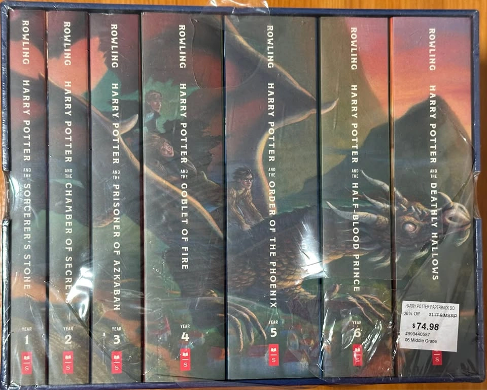 Harry Potter The Complete Series — 7-Book Box Set by J.K. Rowlin - photo 2