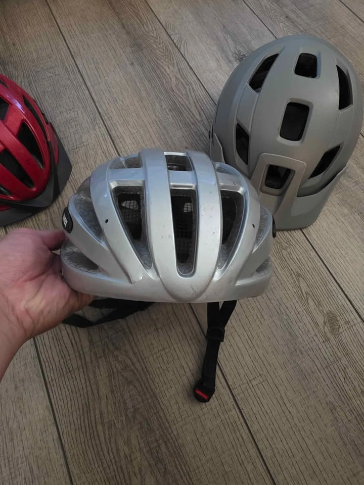 Bicycle Helmets / Bike Helmets (Uvex & MTB Style) - photo 4