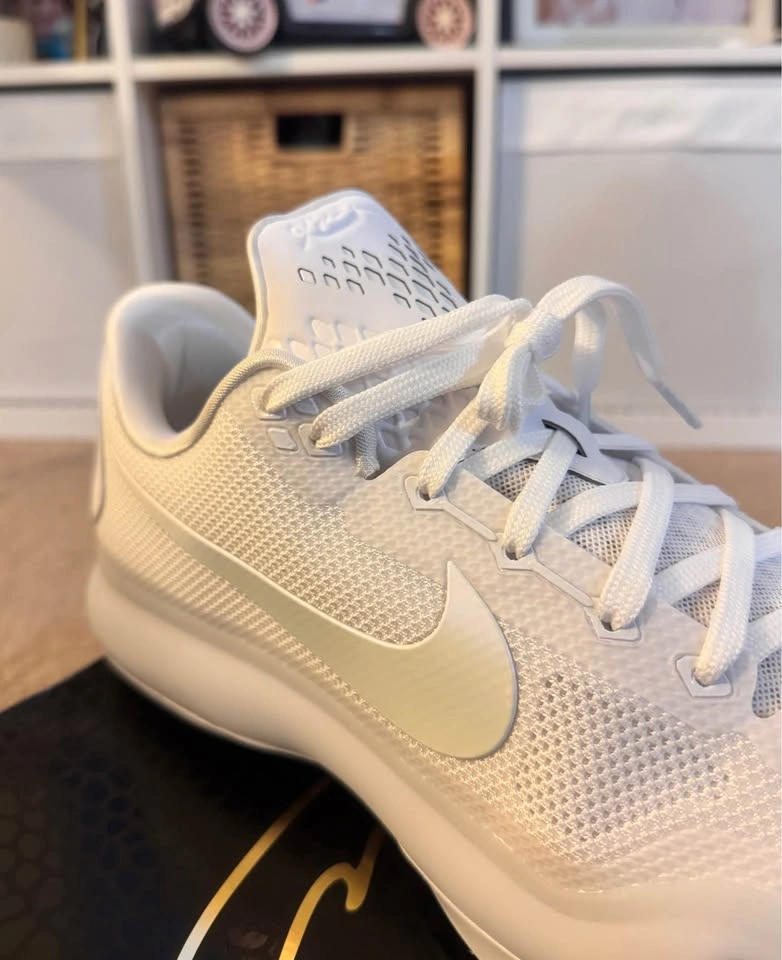 Kobe X “Halo” - Size 13 - photo 2