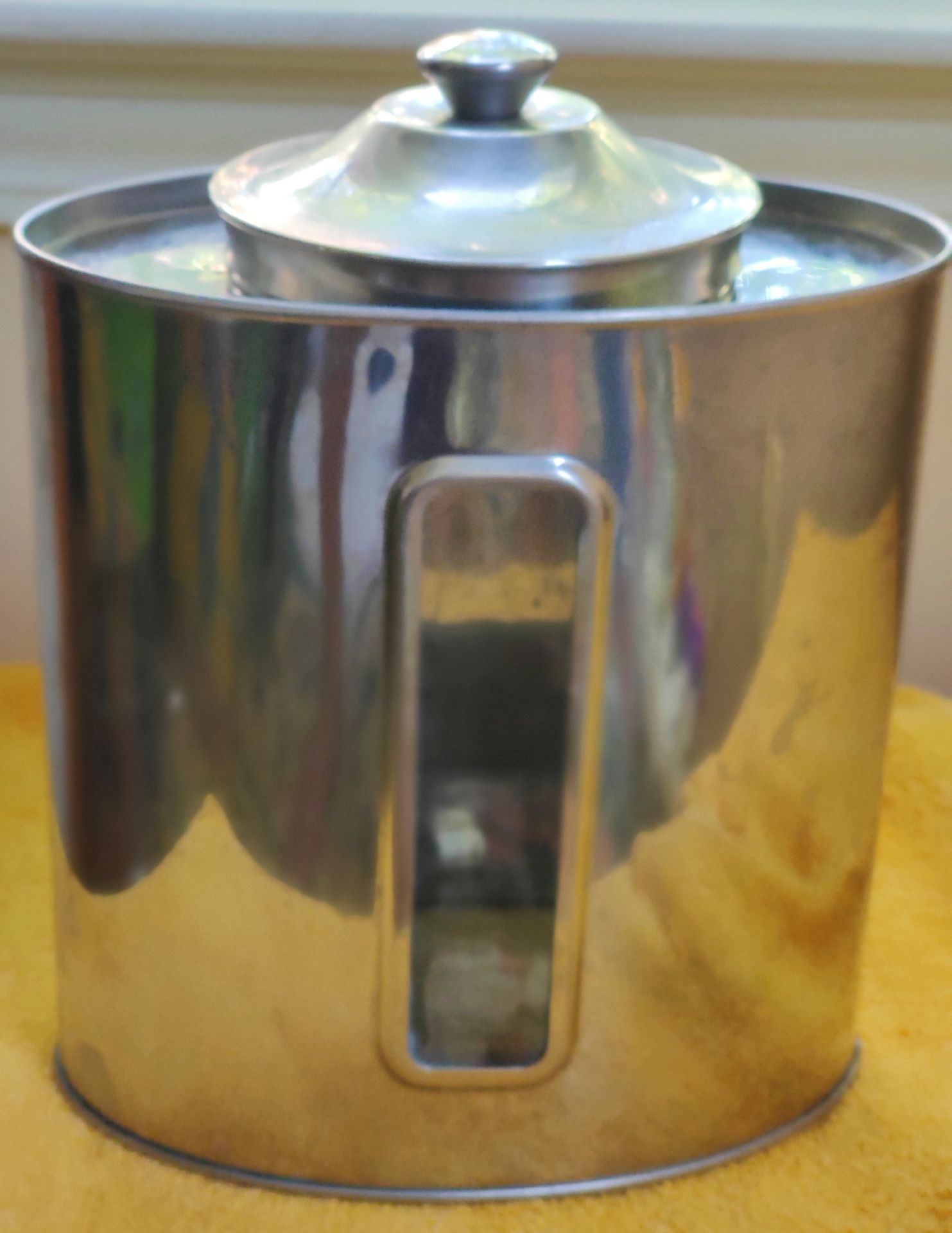 NEW Stainless Steel Tea Pot with Lid
