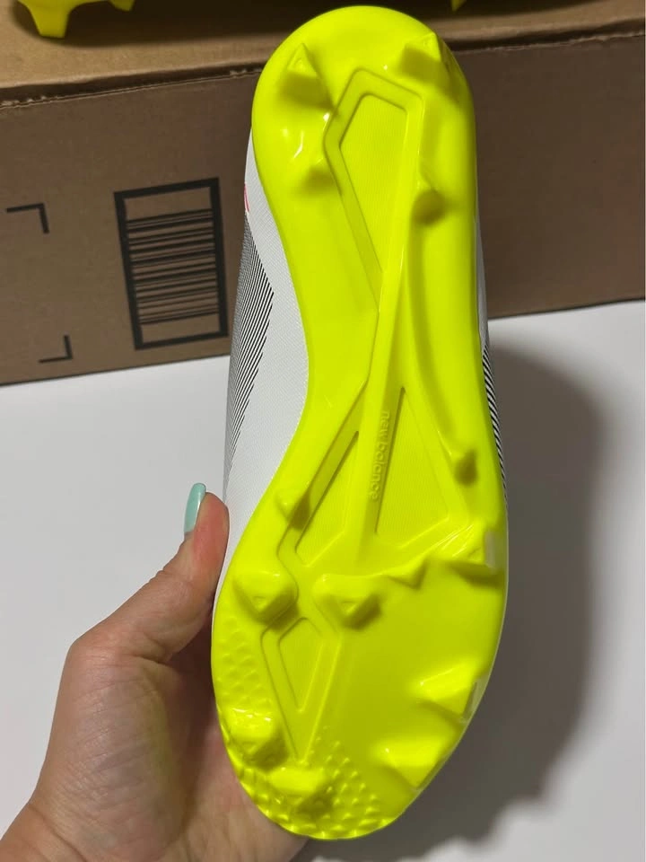 New Balance Furon Junior Soccer Cleats - US 5 (23 cm) - New - photo 5