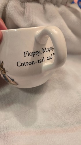 Wedgwood Beatrix Potter Peter Rabbit 2-Handled Mug - photo 2
