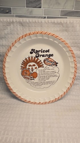 RARE Vintage 1983 Royal China Co Country Harvest Pie Plate