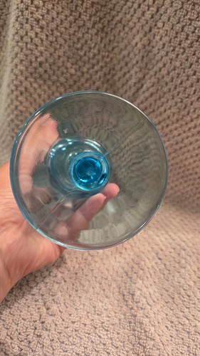 L.G. Wright Vintage Blue Diamond Quilted Glass Goblet - photo 3