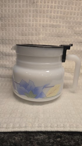 Arcopal France "Flo" Milk Glass Coffee/Tea Pot Carafe