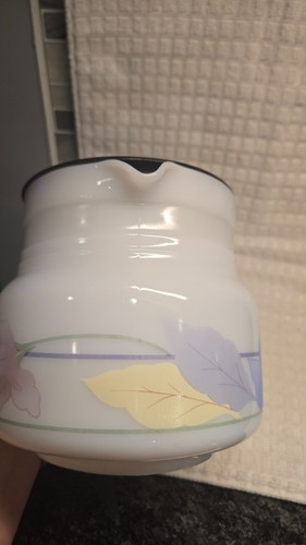 Arcopal France "Flo" Milk Glass Coffee/Tea Pot Carafe - photo 5