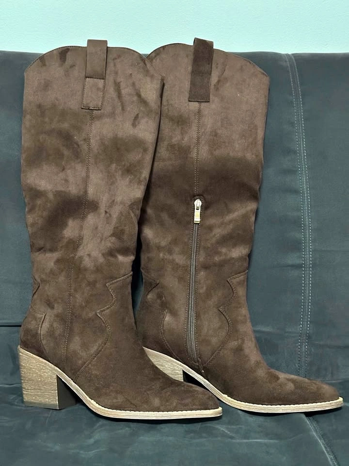NEW LounDen Brown Suede Western Boots — Women’s Size 8.5