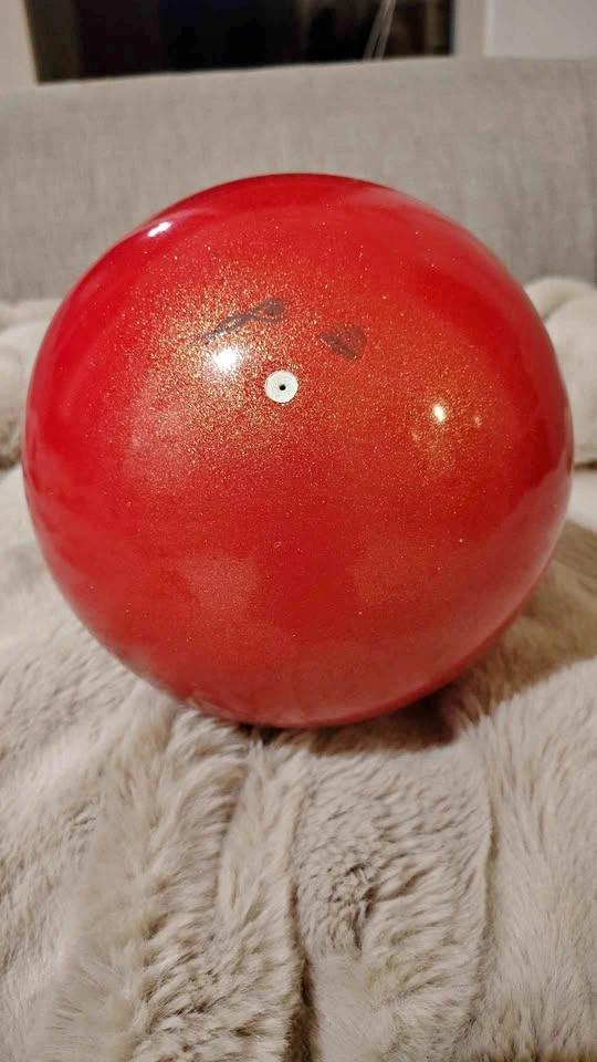 Gymnastics ball Venturelli