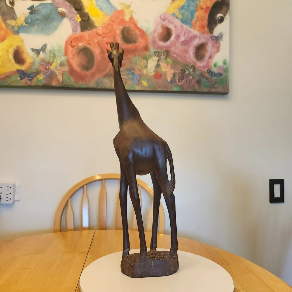 Tall Gerry, the Fabulous Carved Wood Giraffe - photo 3