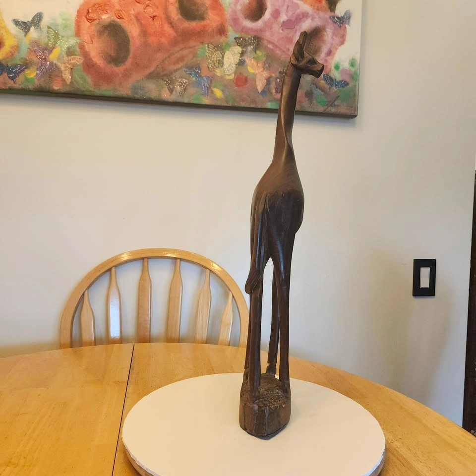Tall Gerry, the Fabulous Carved Wood Giraffe - photo 4