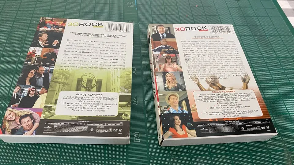 30 Rock Season 1 and 2 DVDs image indicator(2)