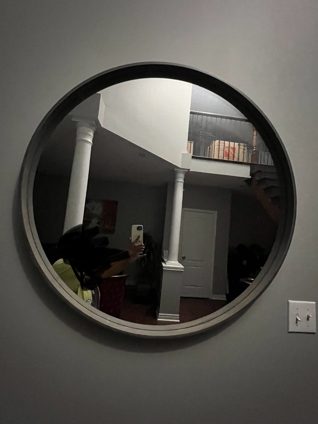 Round Wall Mirror - photo 2