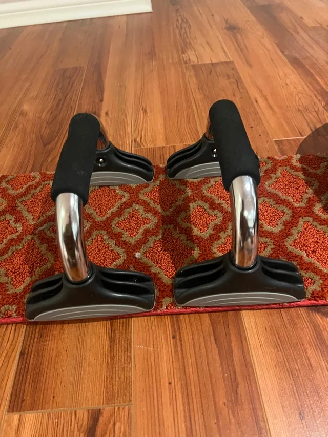 Push-Up Bars - photo 3
