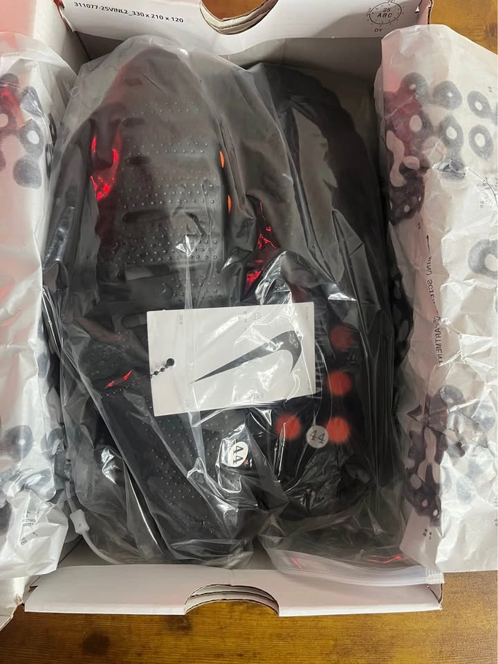 Nike Mind 001 slides size 9.5 & 10 - photo 3