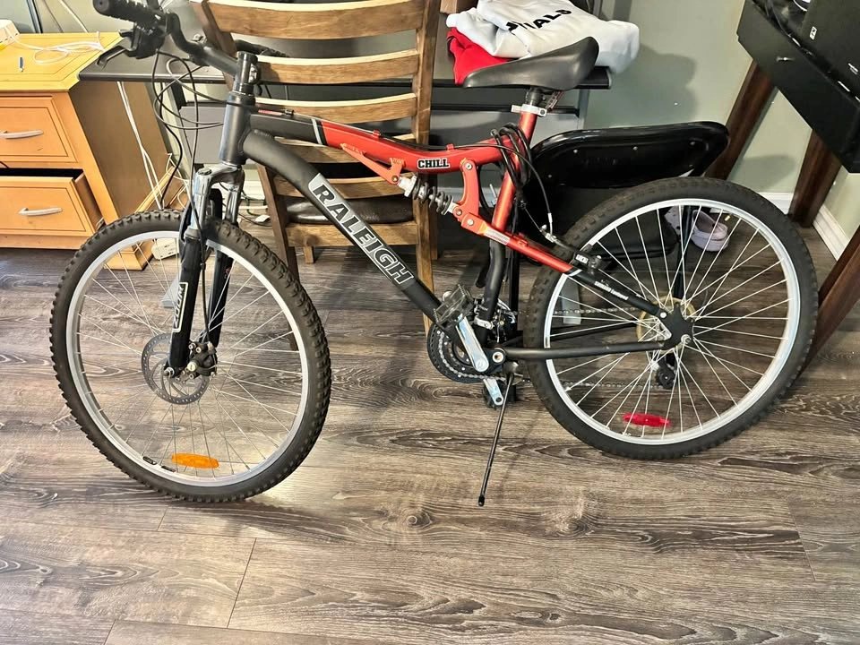 Raleigh Chill Mountain Bike
