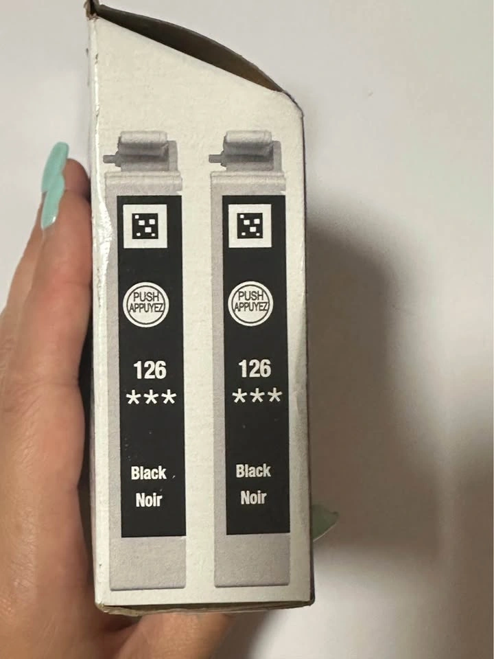 Epson 126 — 2‑Pack Black Ink Cartridges (T126120‑D2) - photo 4