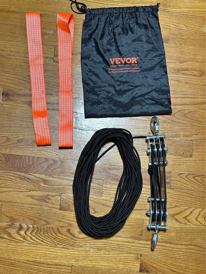 1100 lb Block and Tackle Pulley Hoist Kit — 100 ft Rope