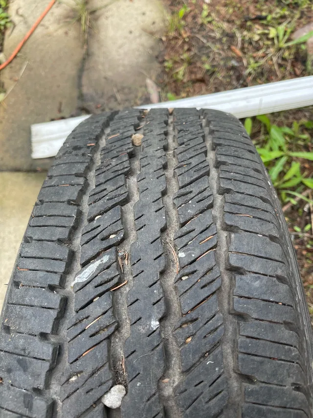 Continental 245/75R17 Contitrac. 8 bolt image indicator(3)