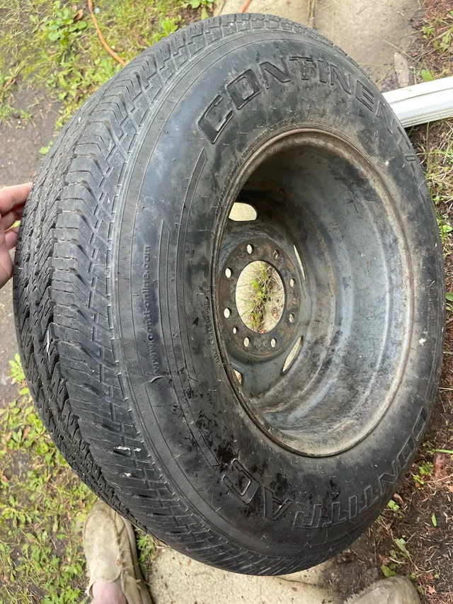 Continental 245/75R17 Contitrac. 8 bolt image indicator(4)