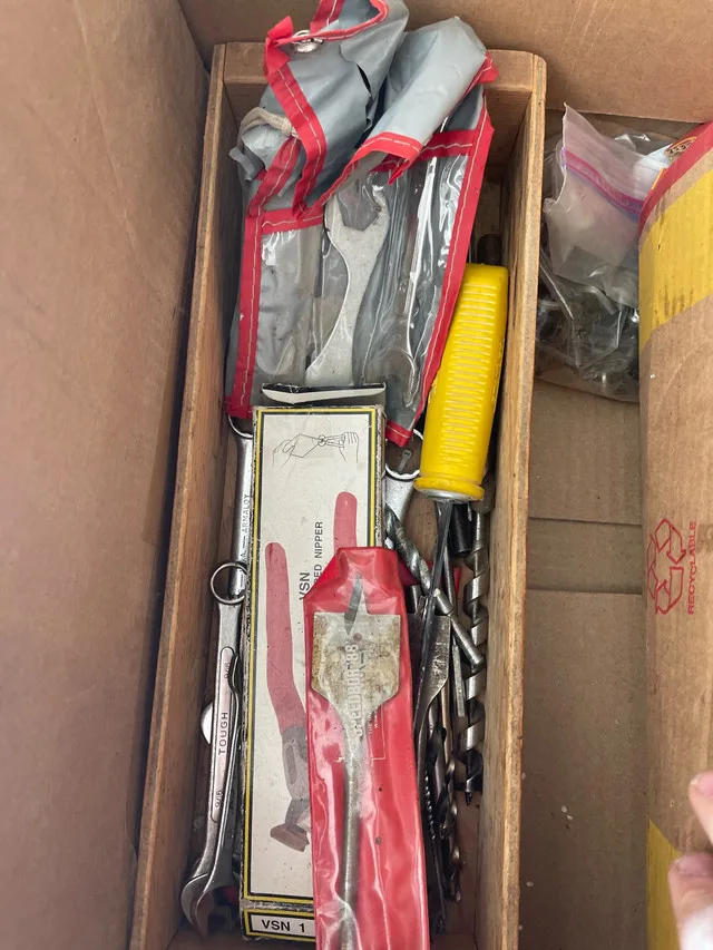 Hand Tools Various. Box image indicator(2)