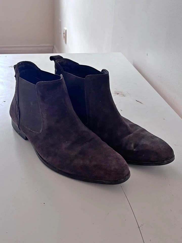 Men's Dark Brown Suede Chelsea Boots