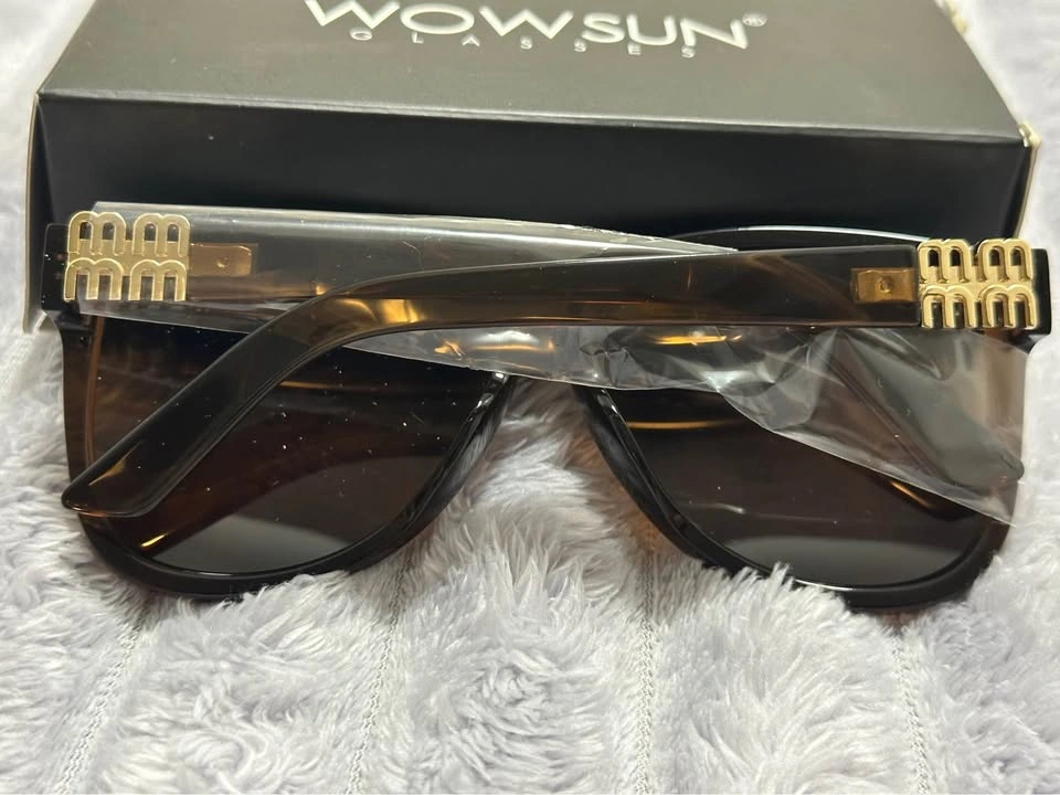 Oversized Sunglasses for Women — Classic Fashion — NEW in Box - photo 4