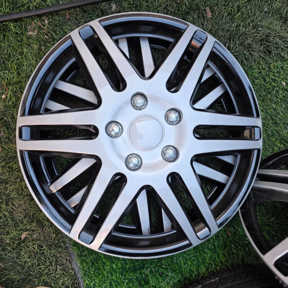 17 inch wheel covers - photo 2