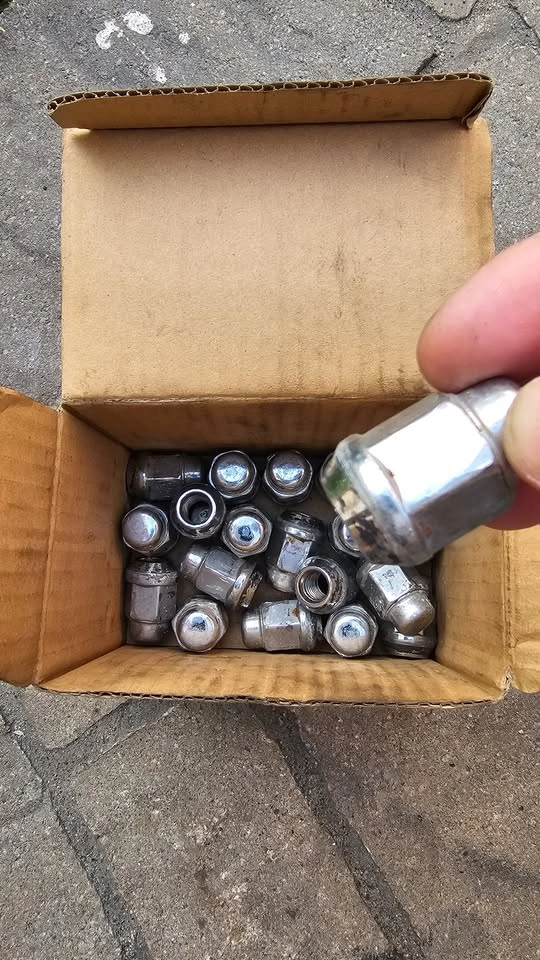 20 Aluminum lug nuts M12x1.5 conical/cone seat - photo 3