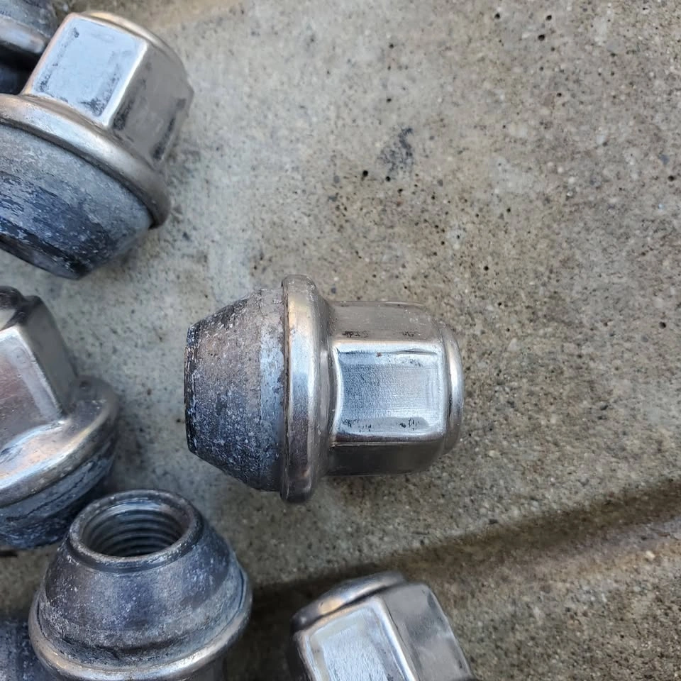 20 lug nuts M14x1.5 conical seat or cone seat - photo 3