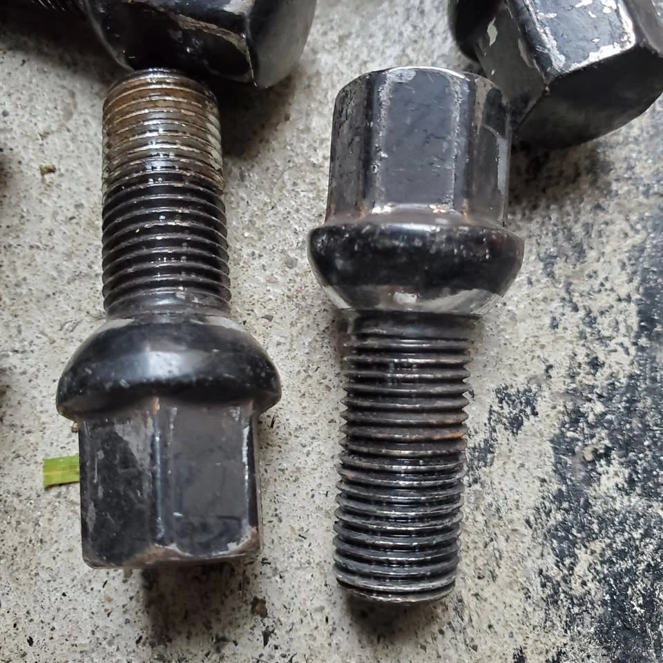 20 wheel bolts 14x1.5 ball seat - photo 2