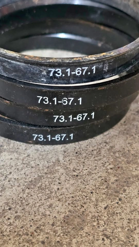Four Hub Rings 73.1mm to 67.1mm