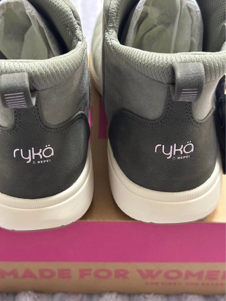 Ryka Paragon Water-Repellent Booties — Vetiver Green — Size 8 - photo 3