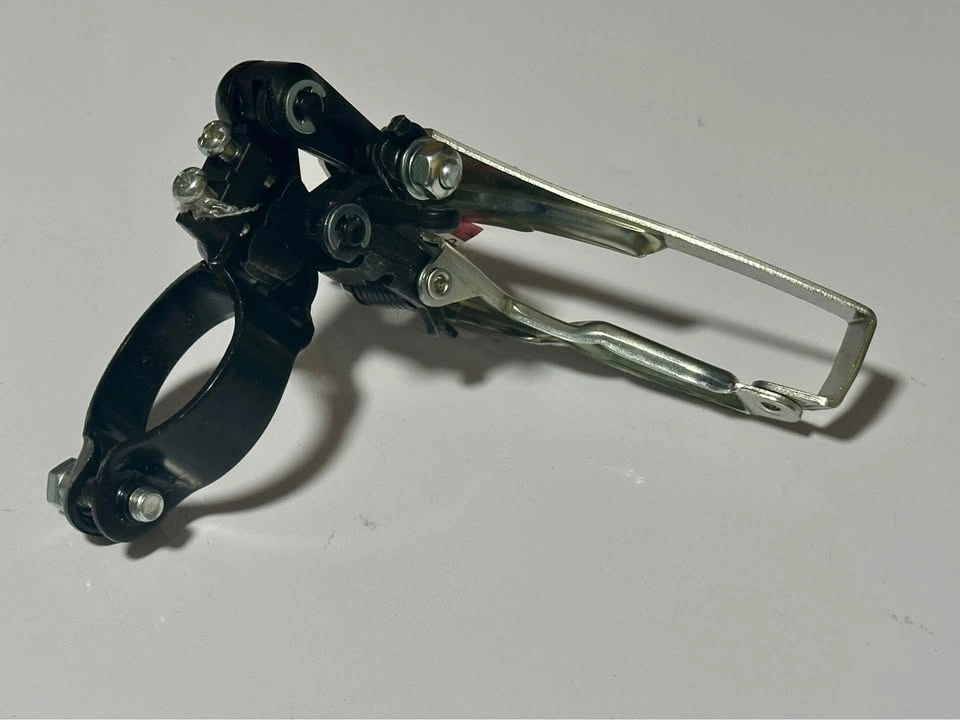 Shimano Tourney Front Derailleur FD-TY300 - NEW - photo 3