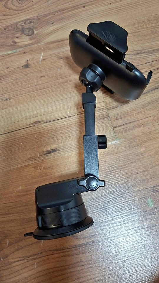 universal car phone mount