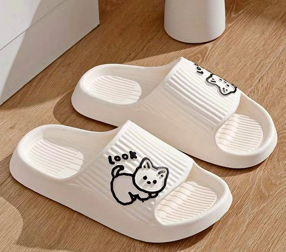 Ultra Soft Cloud Slides — Lightweight Slippers — NEW — Size 9.5-