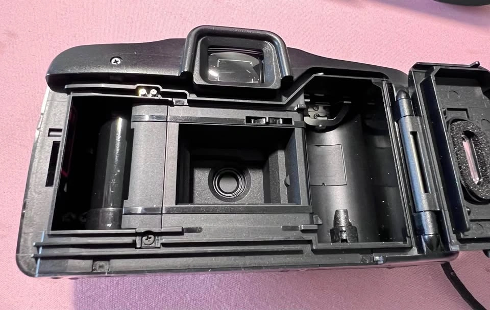 Canon Prima AF-8 Date 35mm Film Camera - photo 5