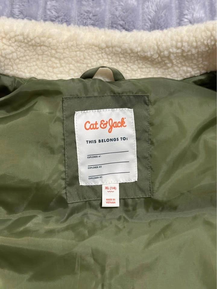 Cat & Jack Puffer Vest — Kids’ XL (14) — Olive Green — New with - photo 4