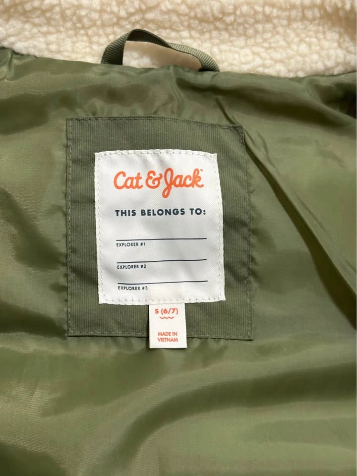 Cat & Jack Puffer Vest — Kids’ S (6/7) — Olive Green — New with - photo 4