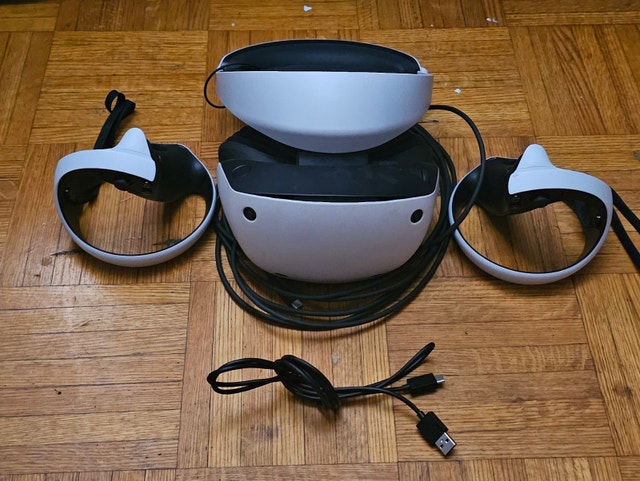 PSVR2 Adult Owned