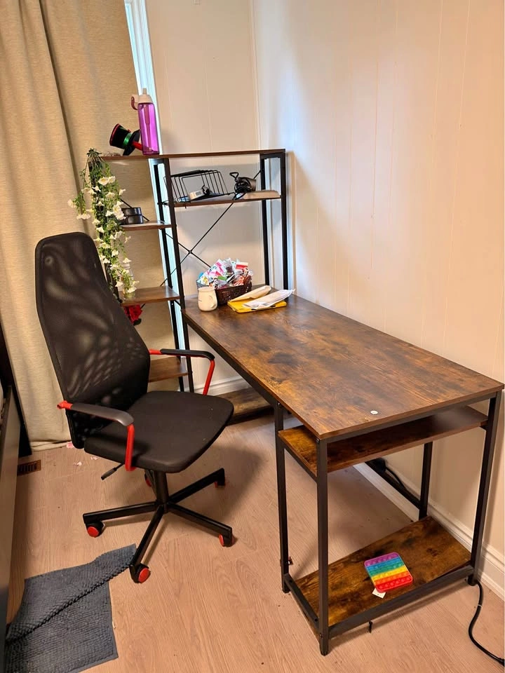 L-shaped Desk with Shelves